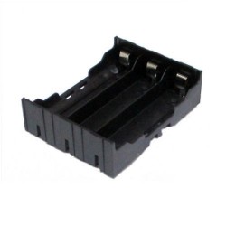 PORTABATTERIE PER 3 BATTERIE 18650 DA SALDARE C.S.