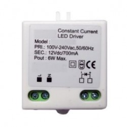 ALIMENTATORE SWITCH PER LED CC 3...12Vdc 6W 700mA CORRENTE COSTANTE