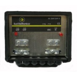 AMPLIFICATORE DA PALO 2UHF 28db, 1VHF 18db REGOLABILI, A MORSETTO